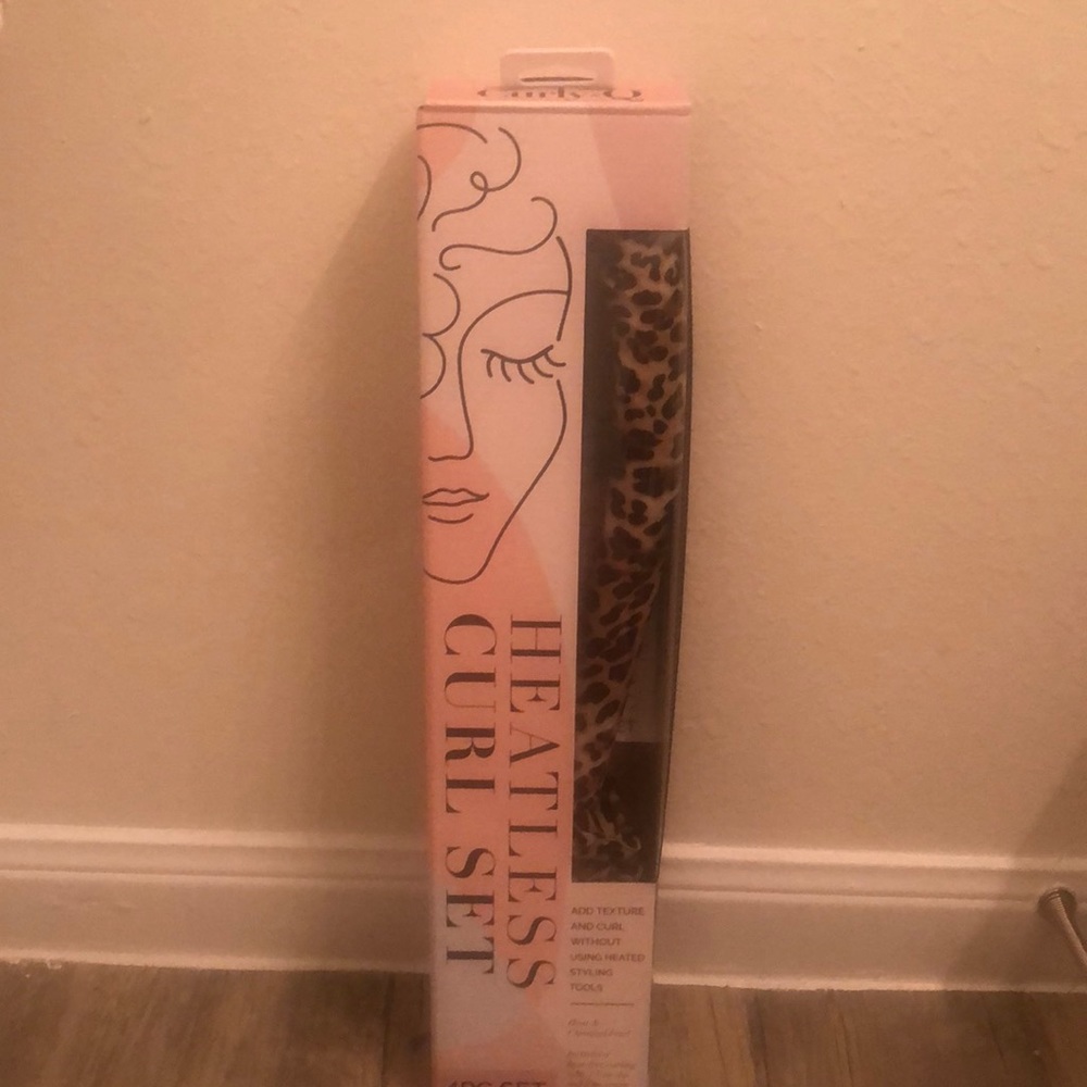 Curly-Q Heatless Curl Set